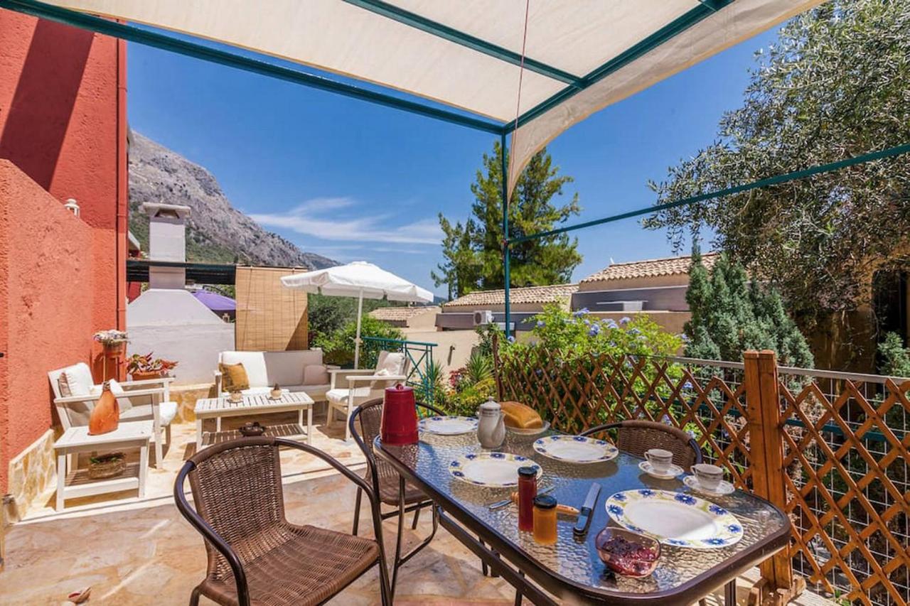 Apartament Boundos By The *